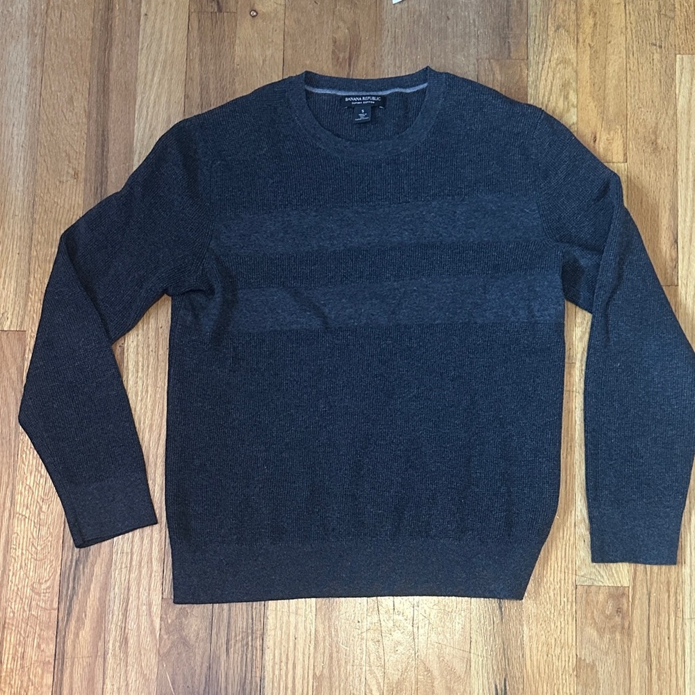 Banana Republic Men's Dark Charcoal Crewneck Sweater